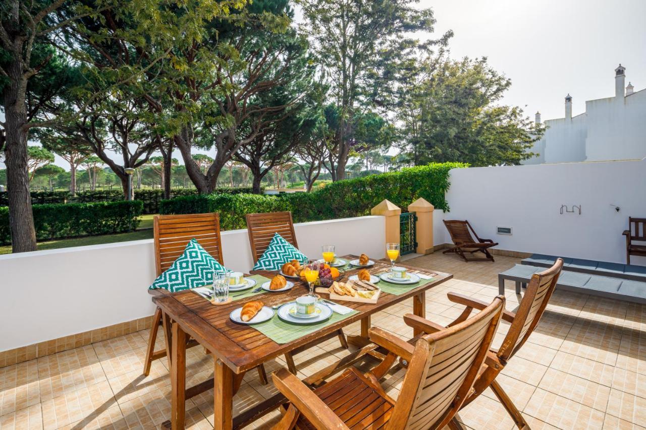 Falesia Beach Villa By The Portuguese Butler Olhos de Agua  Buitenkant foto